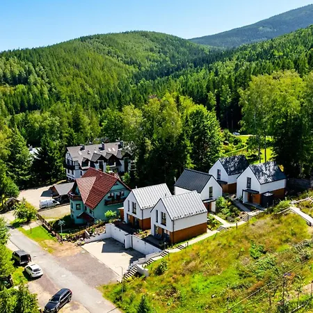 Wonder - Gorskie Wolnostojace Z Prywatnymi Tarasami - Zielona Okolica *